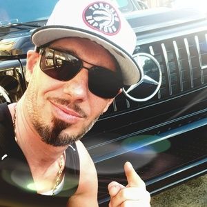 Meet your Posher, Ned